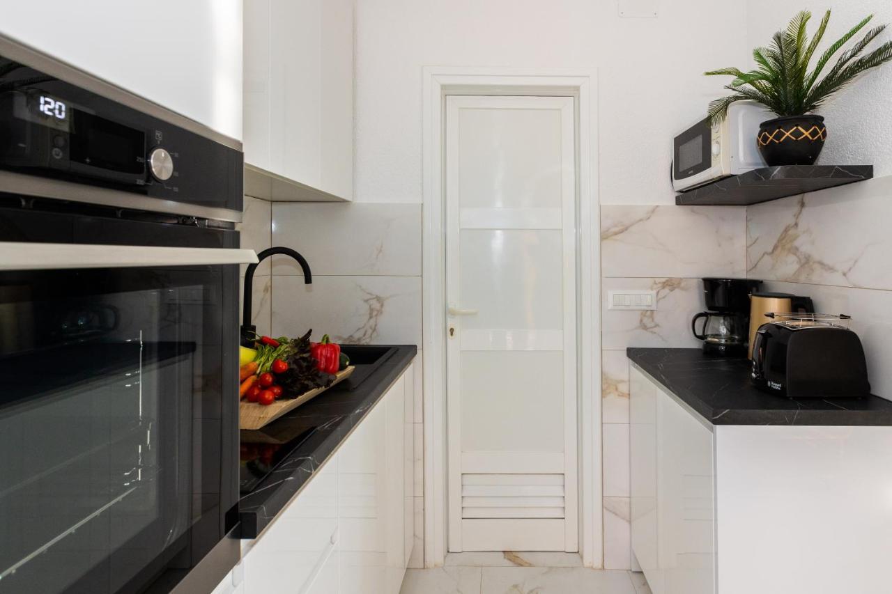 Apartment Rose Pool Comfort Dubrovnik Bagian luar foto