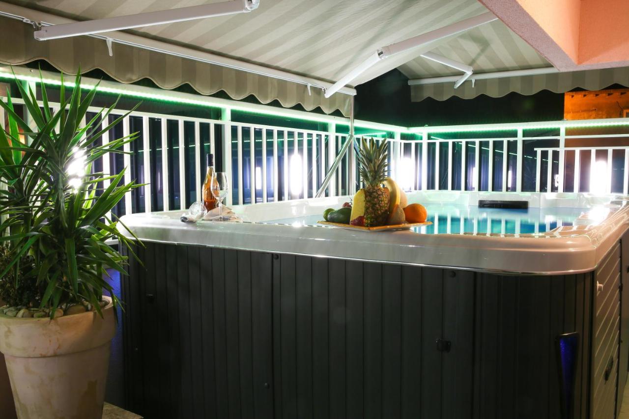 Apartment Rose Pool Comfort Dubrovnik Bagian luar foto
