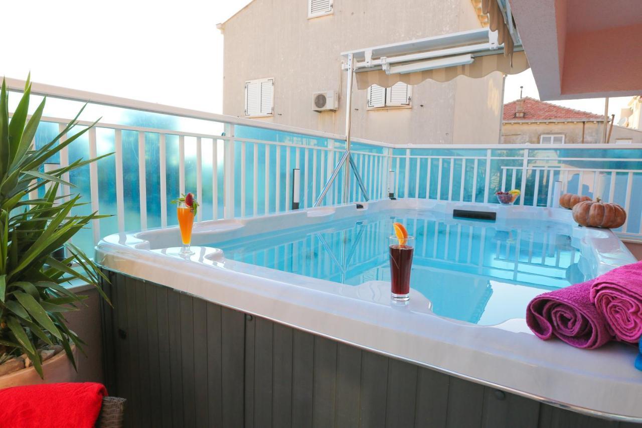 Apartment Rose Pool Comfort Dubrovnik Bagian luar foto